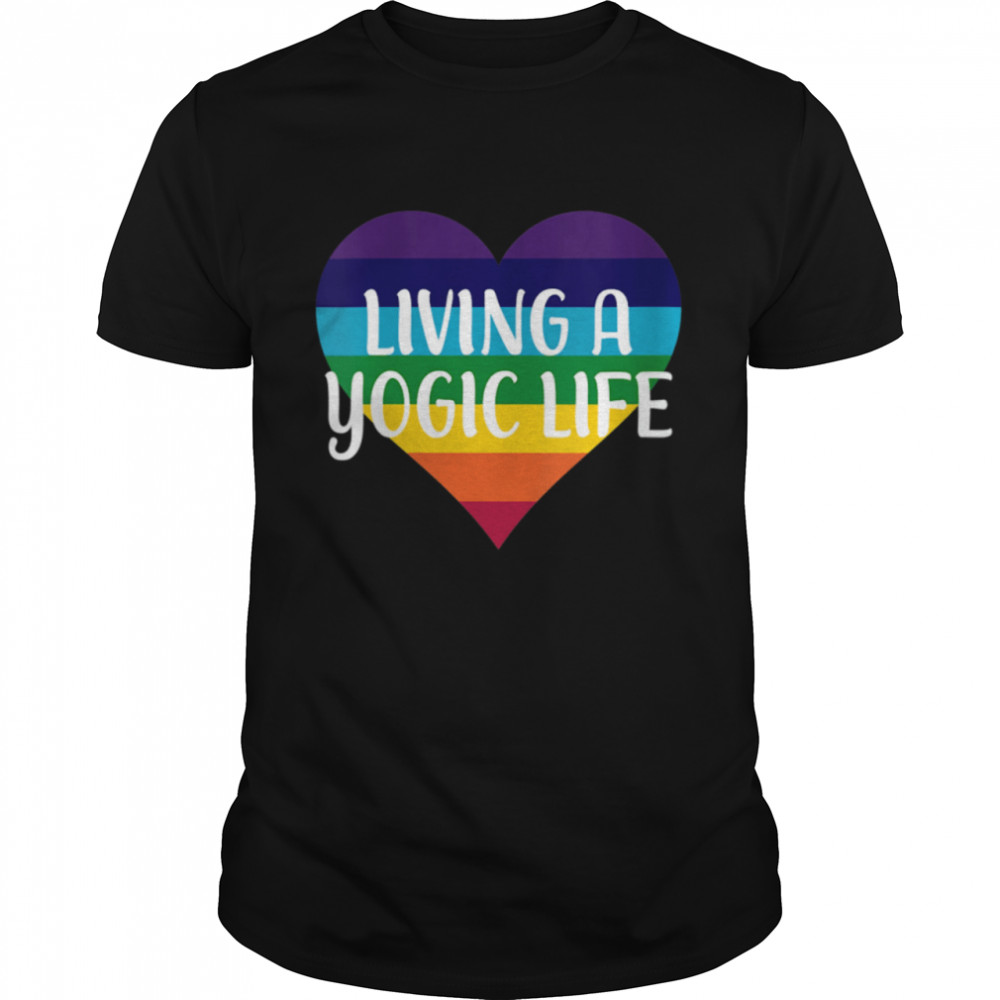 Kundalini Yoga Chakra Colors Heart LIVING A YOGIC LIFE  Classic Men's T-shirt