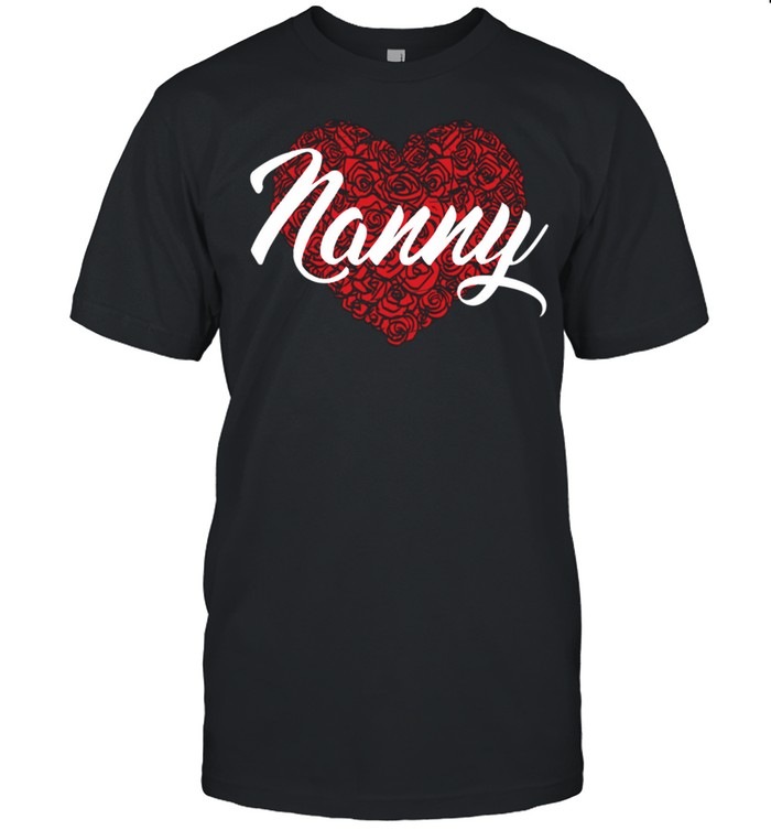 Nanny Mom Love Mommy Heart Mother's Day Floral Pattern shirt Classic Men's T-shirt