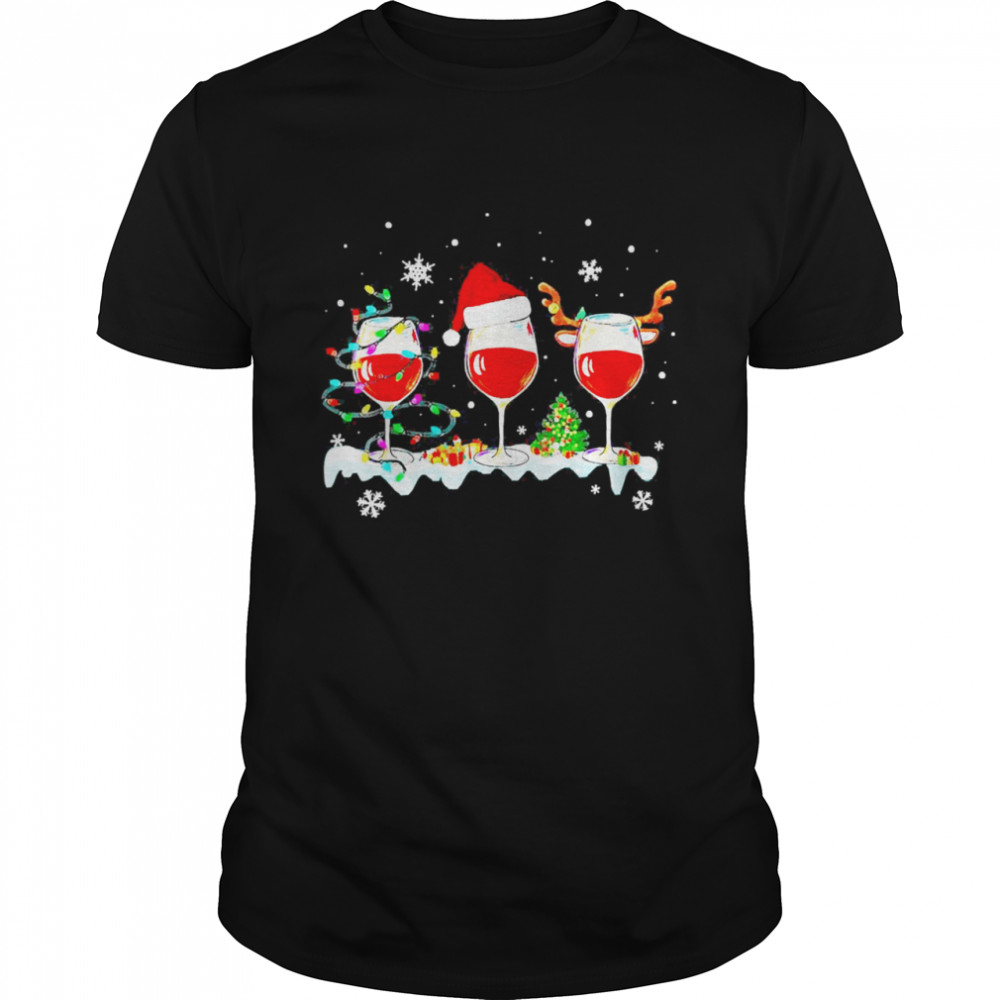 Three Wine Glasses Santa Hat Christmas Wine T-shirt Classic Men's T-shirt