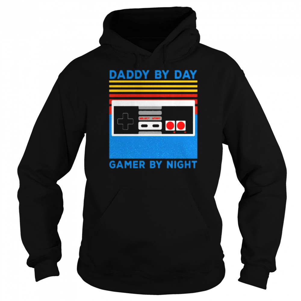 Daddy By Day Gamer By Night Vintage 2021 Tee Unisex Hoodie