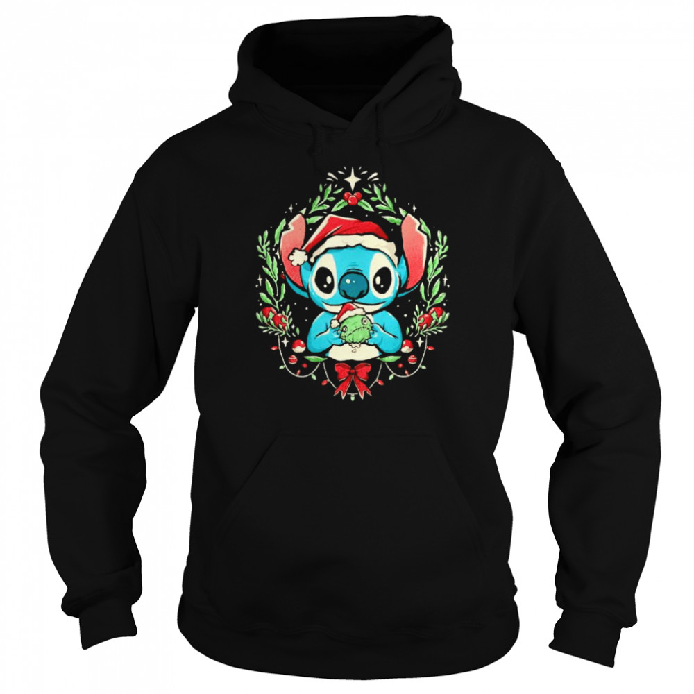 Stitch hugging a frog experiment Christmas shirt Unisex Hoodie