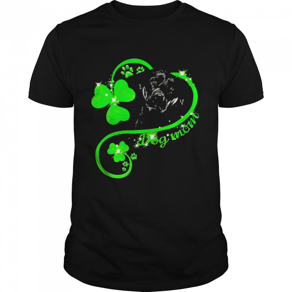 St Patricks Day Lucky Mom Black Labrador Shirt
