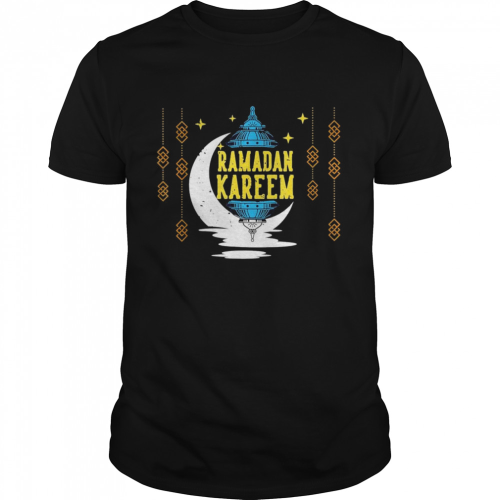 Ramadan Kareem Muslims Eid Ramadan Lantern Lights Moon Cute Shirt