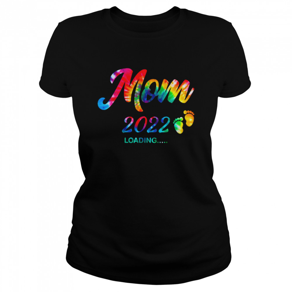 Expectant mom 2022 loading mother Pregnancy Pregnant T- Classic Women's T-shirt