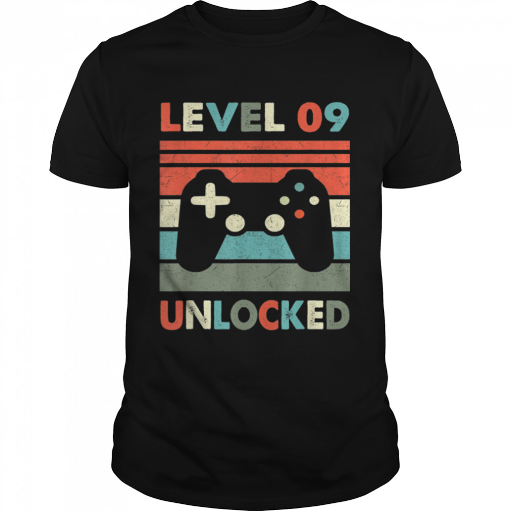 Level 9 Unlocked Video Gamer 9th Birthday Gift Vintage T-Shirt B09VXFD288
