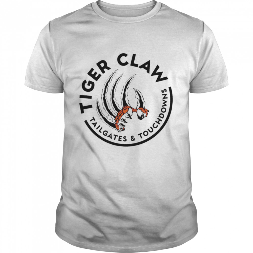 Tiger Claw football tailgates and touchdowns shirt Classic Men's T-shirt