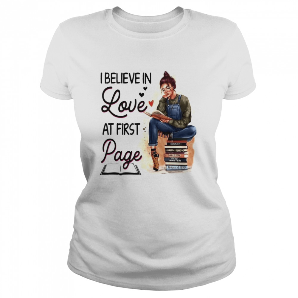 I believe in love at first page shirt Classic Women's T-shirt