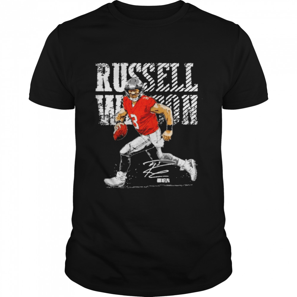 Russell Wilson Denver Bold Football Signatures  Classic Men's T-shirt