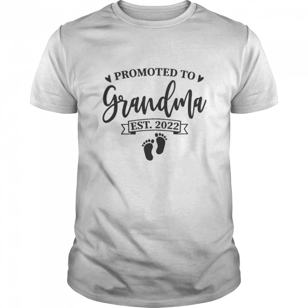 Promoted to Grandma Est. 2022 Mother’s Day T-Shirt