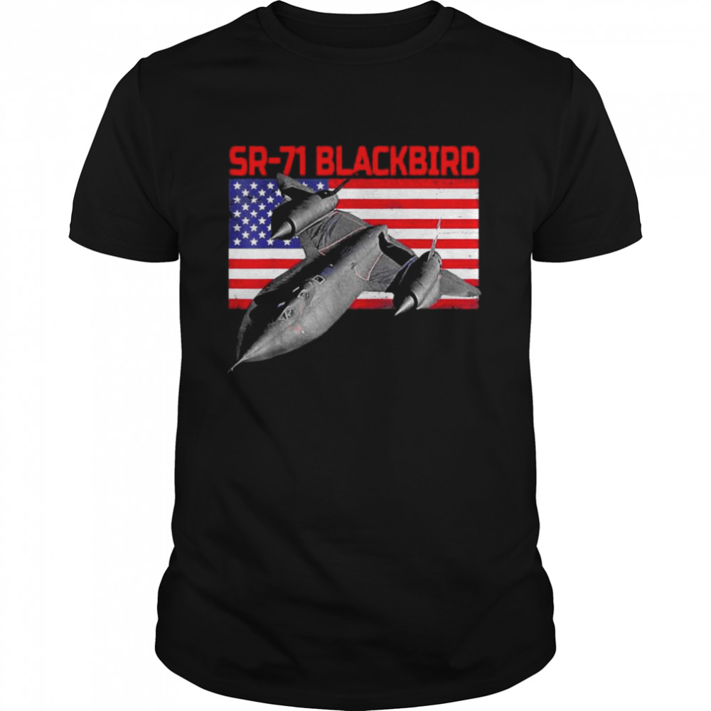 Sr-71 blackbird in action and patriotic American flag shirt
