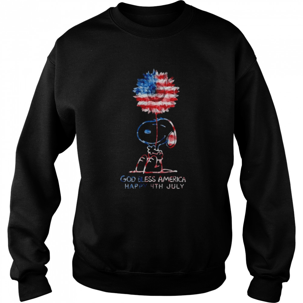 Snoopy hug Sunflower American flag God bless America happy 4th July shirt Unisex Sweatshirt