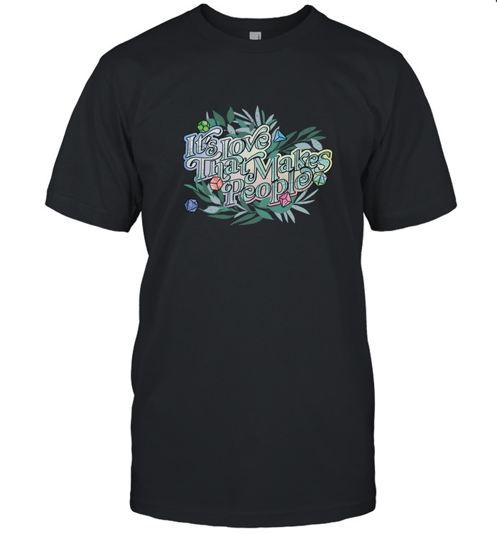 It'S Love That Makes People Pride 2022 T-Shirt