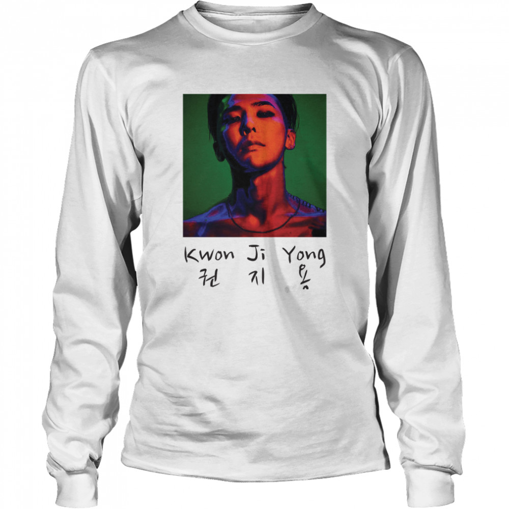Kwon Ji Yong 2 Essential T- Long Sleeved T-shirt