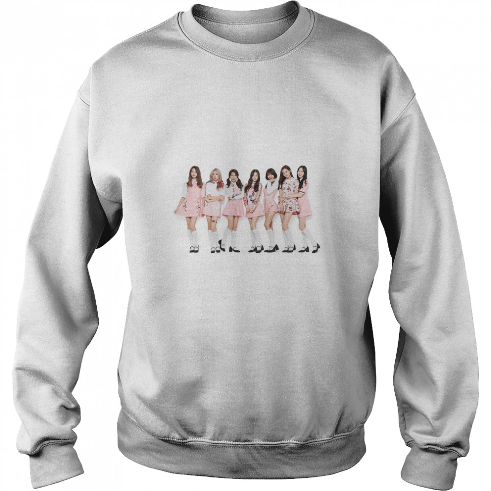 MOMOLAND [Click to see items with this designs] Classic T- Unisex Sweatshirt