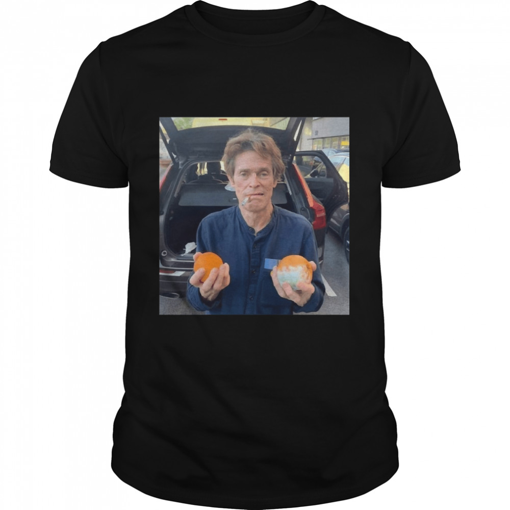 willem dafoe two oranges picture Classic T-Shirt