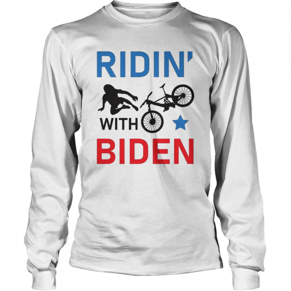 Joe Biden falls off his bike Ridin’ with Biden shirt Long Sleeved T-shirt