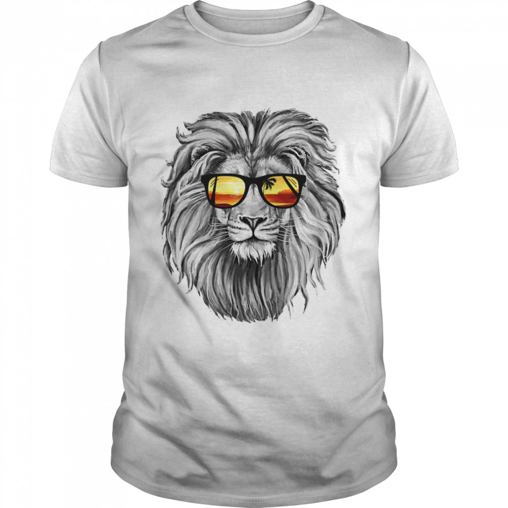 Mens My Favorite Summer Lion Animal Classic T- Classic Men's T-shirt