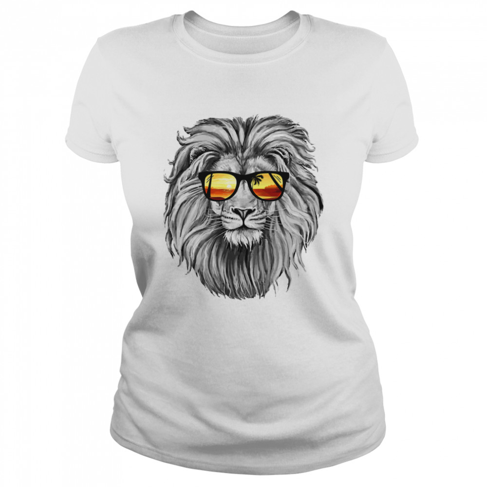 Mens My Favorite Summer Lion Animal Classic T- Classic Women's T-shirt