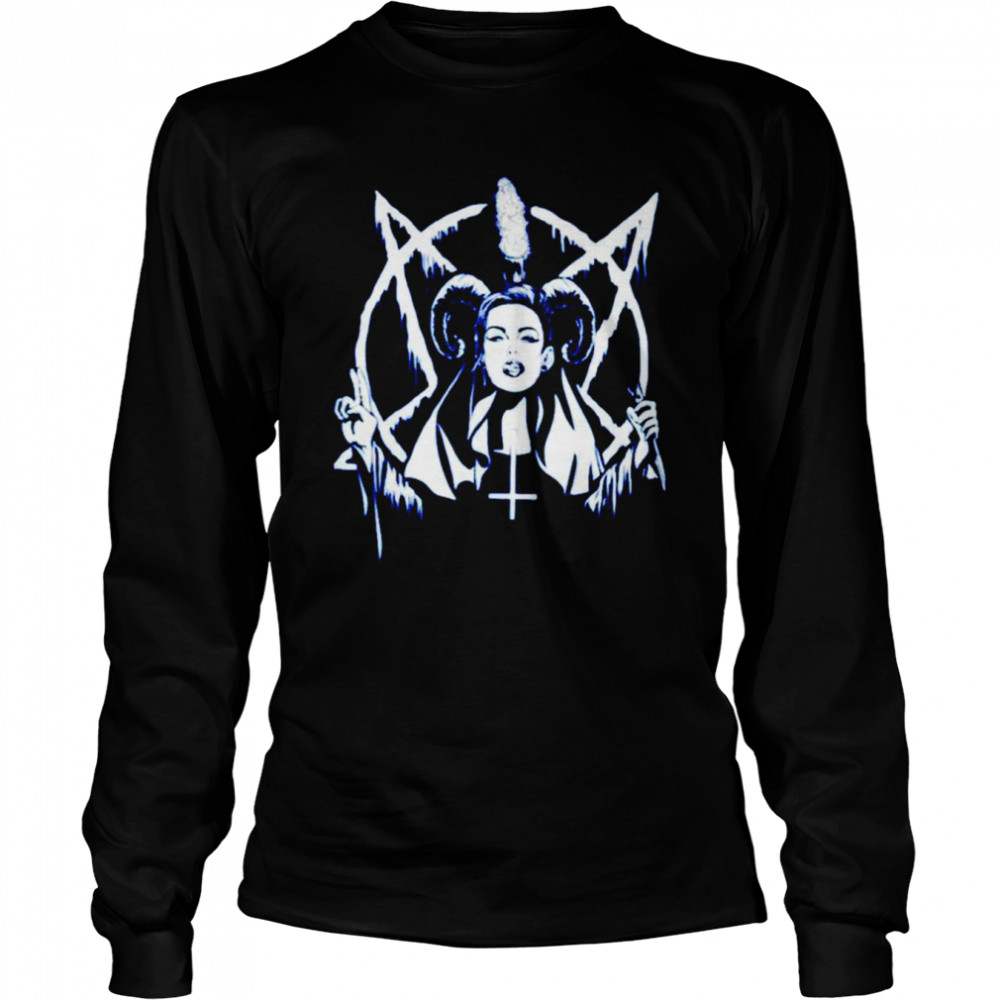 Occult Satan 666 Sexy Nun Girl Trova shirt Long Sleeved T-shirt