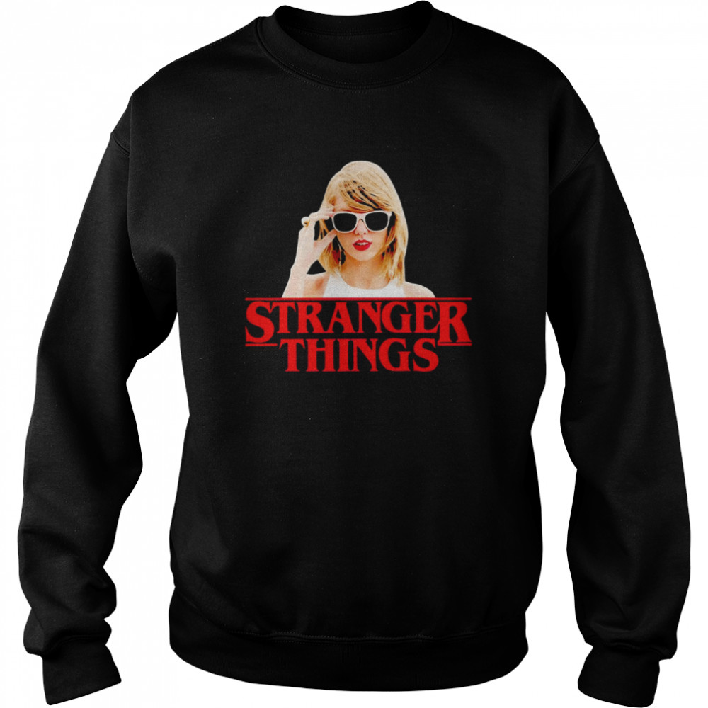 Taylor Swift Stranger Things 2022 T-shirt Unisex Sweatshirt