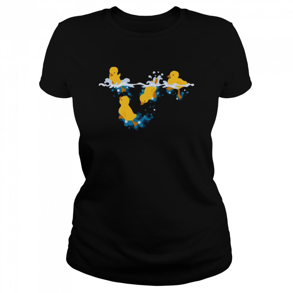 Happy Splashing Ducklings Animal Lovers Duck shirt Classic Women's T-shirt