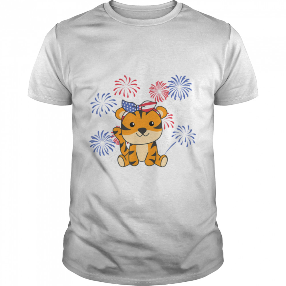 4th Of July American Tiger Kids Usa Fireworks Tiger T-Shirt B0B45NTTMH