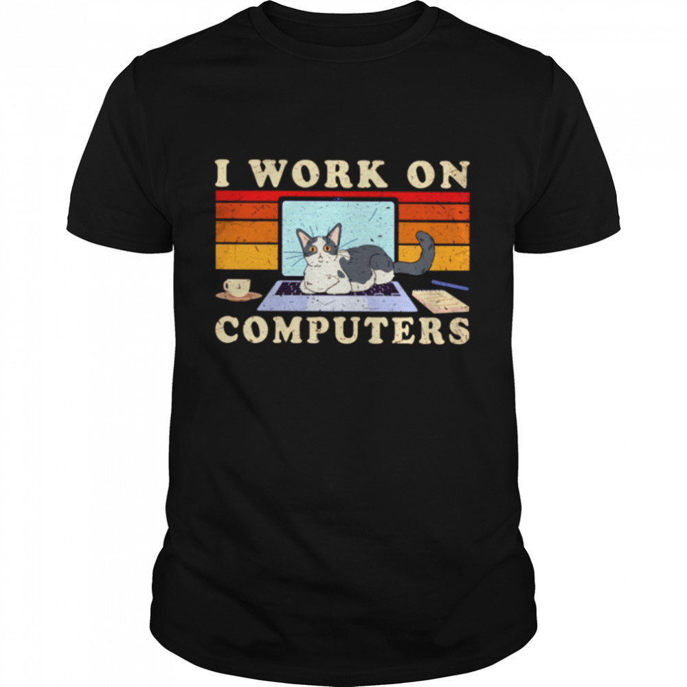 Cat I Work On Computers Classic T-Shirt