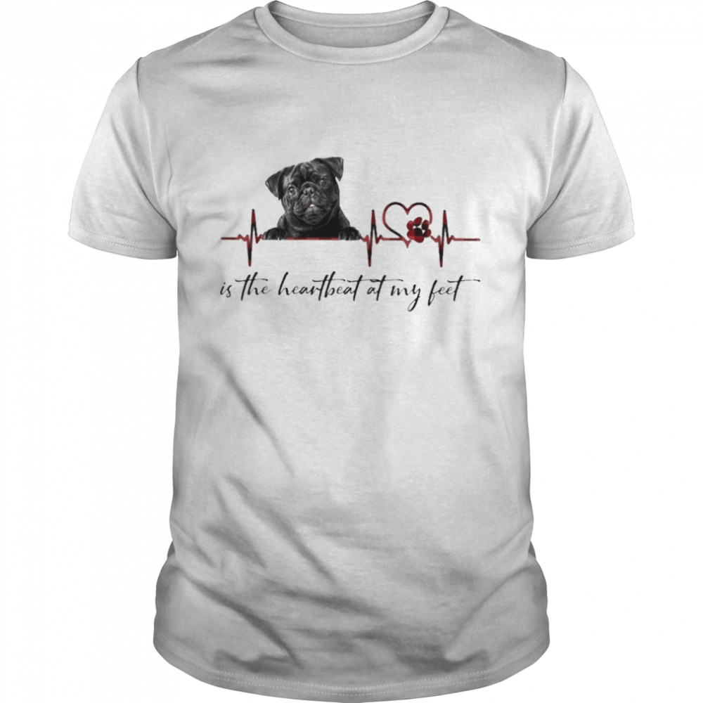 Black Pug is the heartbeat at my feet shirt Classic Men's T-shirt