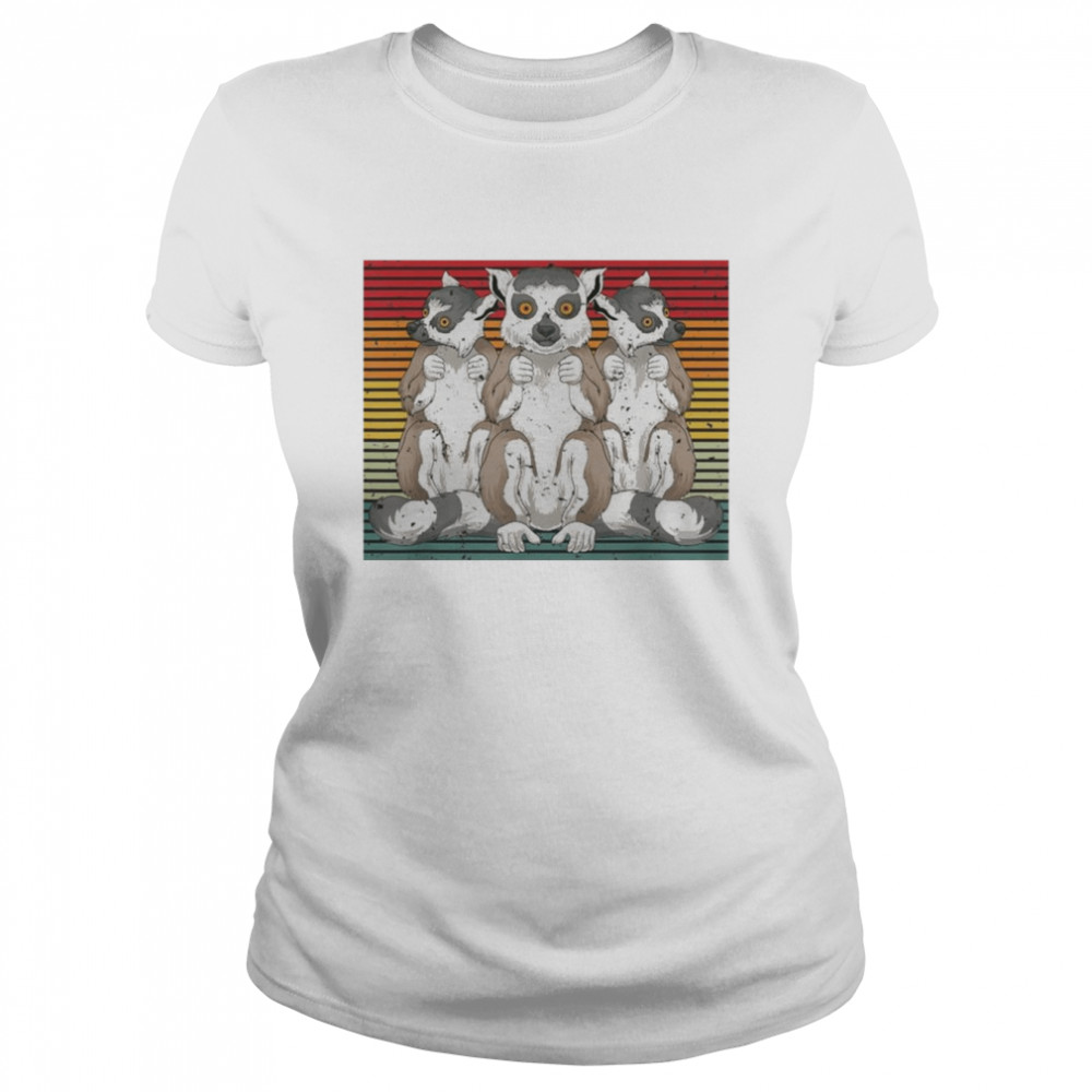 Vintage Retro Madagascar Animal Sifakas Vari Lemur  Classic Women's T-shirt