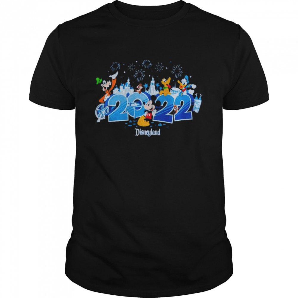 Mickey Mouse and Friends My Spooky Place 2022 T- Classic Men's T-shirt