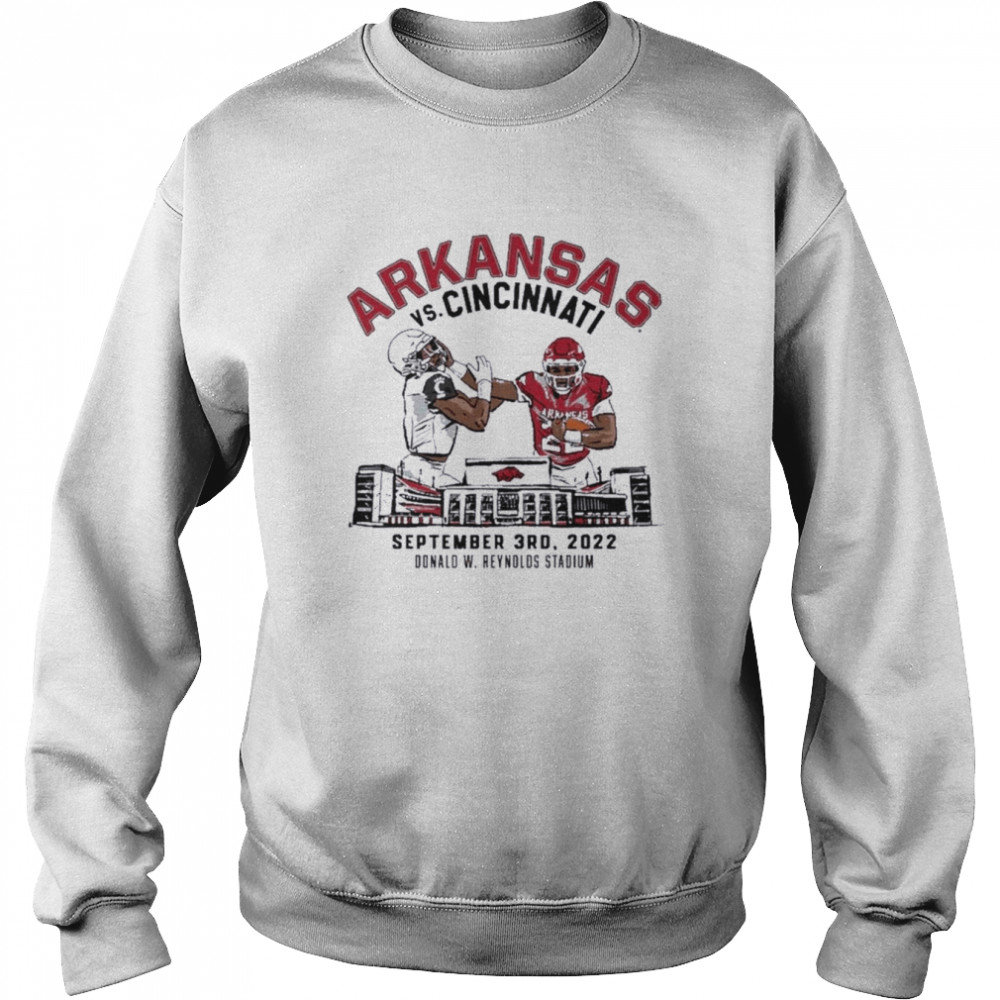 Cincinnati Bearcats Vs. Arkansas Razorbacks Game Day 2022 shirt Unisex Sweatshirt