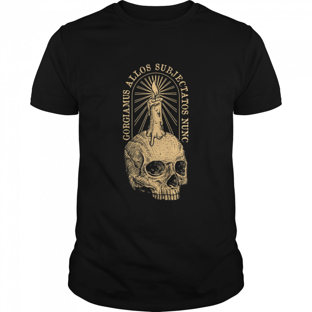 Gorgiamus Allos Subjectatos Nunc Addams Motto shirt Classic Men's T-shirt
