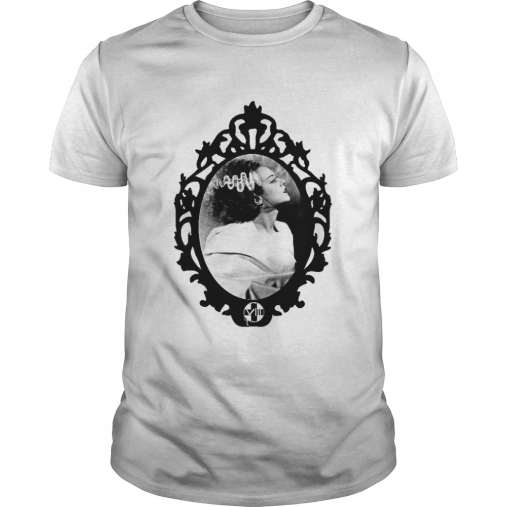 Vintage Framed Bride Of Frankenstein shirt Classic Men's T-shirt