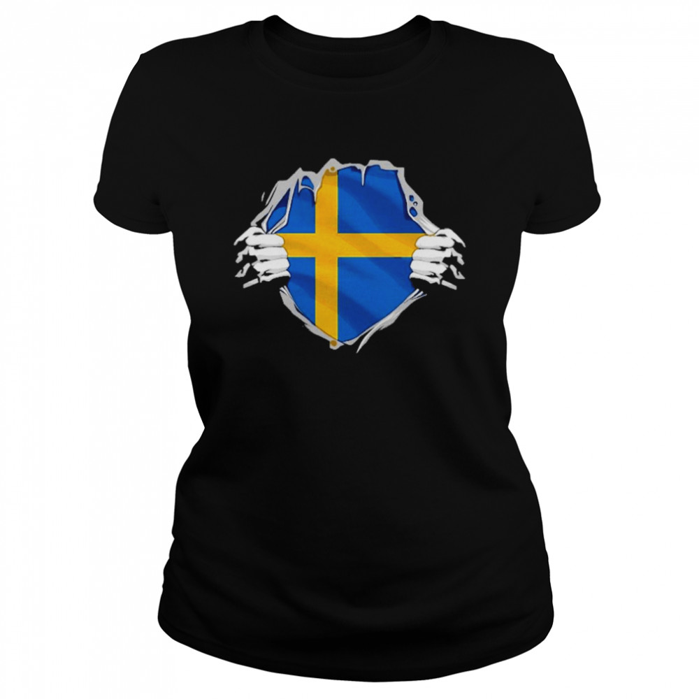 Super Swedish Heritage Proud Sweden Roots Flag Classic Women's T-shirt
