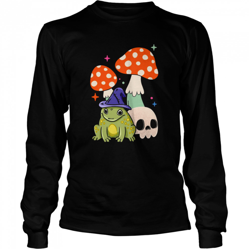 Cute Witchy Frog Cottagecore Frog Wizard Frog With Mushroom And Skull Witchcraft Halloween shirt Long Sleeved T-shirt
