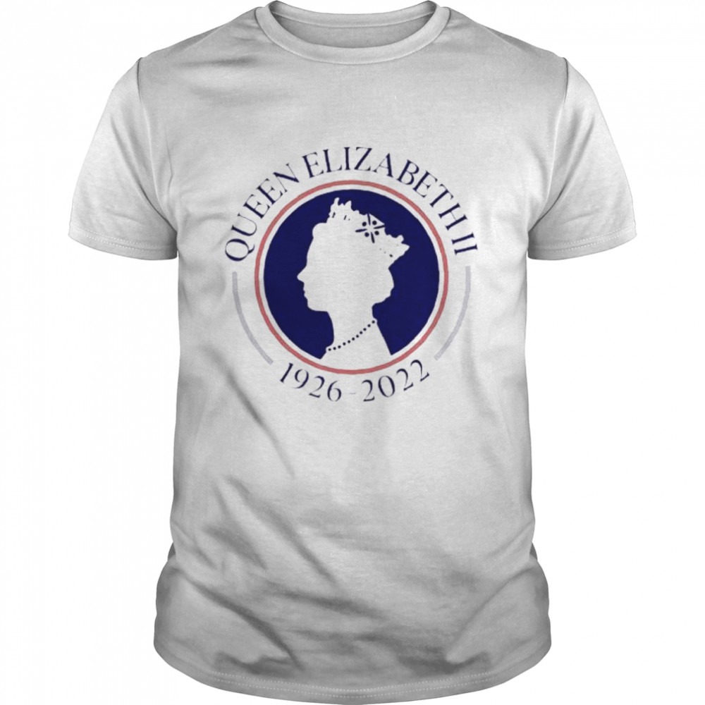 Queen Elizabeth II 1926 2022  Classic Men's T-shirt