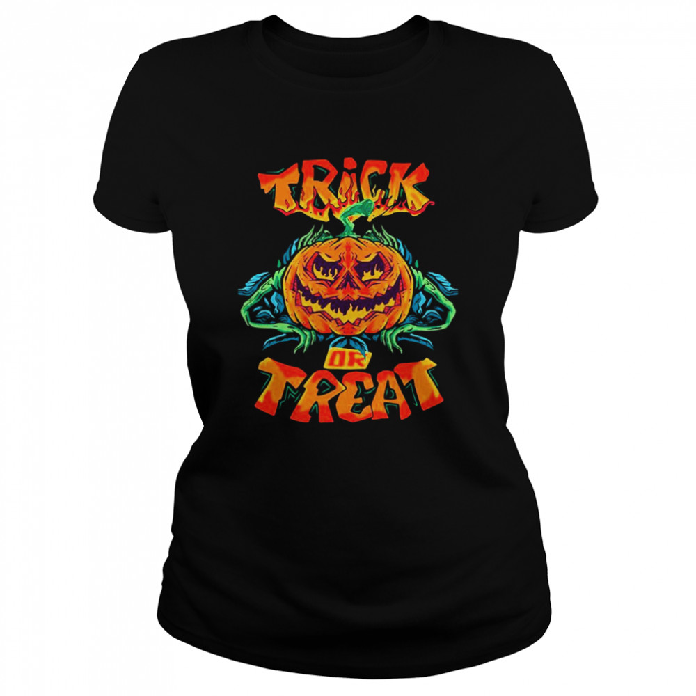 Iconic Night Trick Or Treat Scary Pumpkin Design Halloween shirt Classic Womens T-shirt