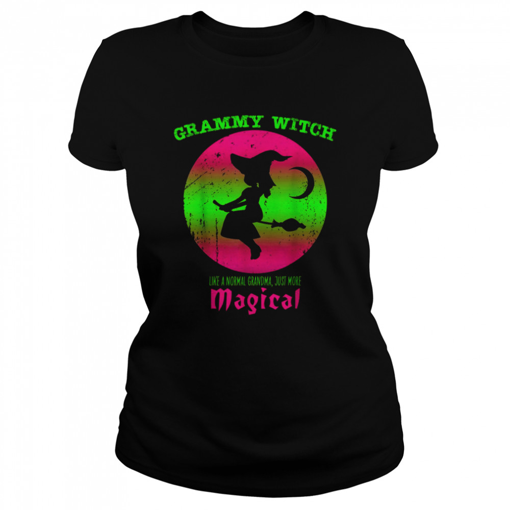 I’m The Grammy Witch It’s Like A Normal Grandma Halloween T- Classic Women's T-shirt