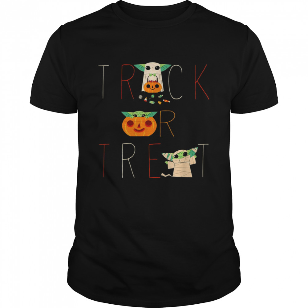The Mandalorian Grogu Trick Or Treat Star Wars Halloween T- Classic Men's T-shirt