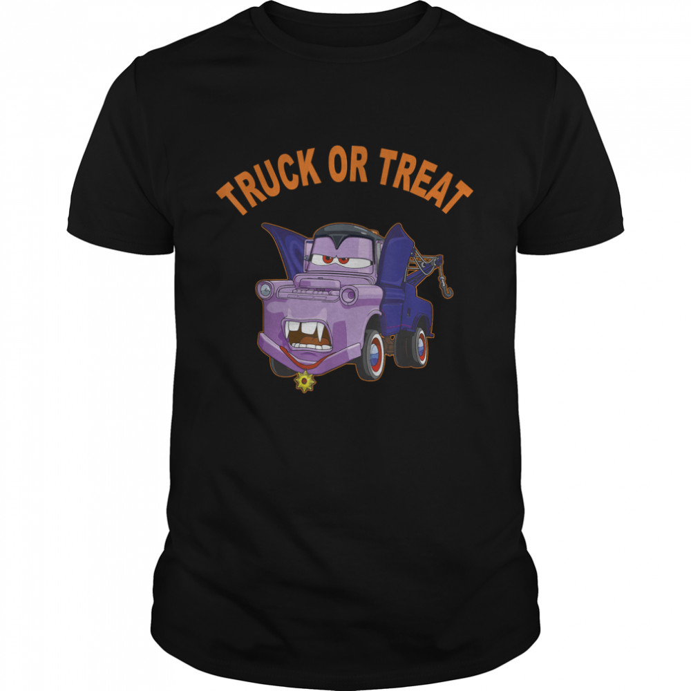 Disney Pixar Cars 2 Mater Vampire Halloween T- Classic Men's T-shirt