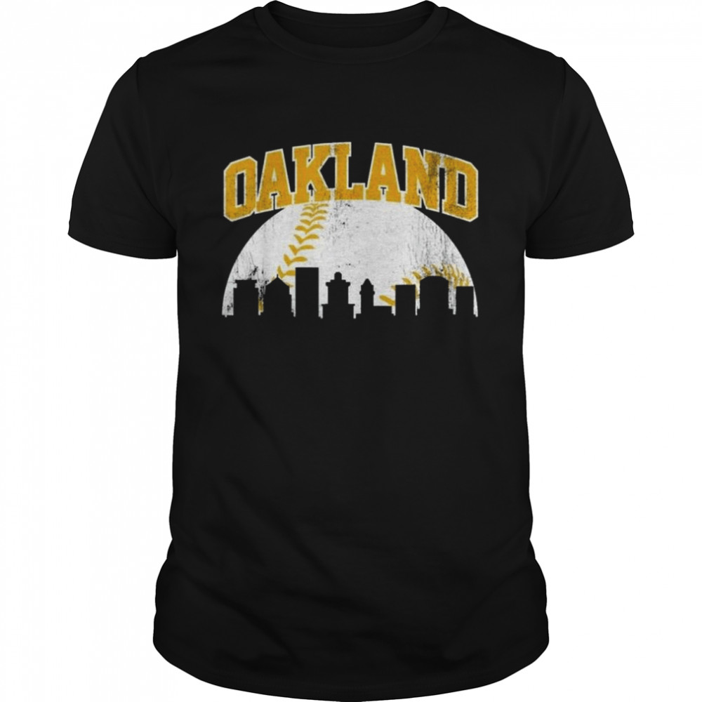 Vintage Oakland Skyline City Gameday Retro Classic Men's T-shirt