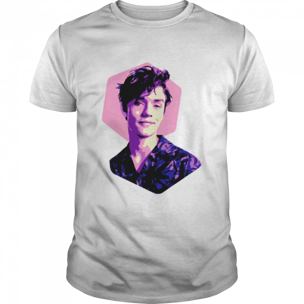 Louis Partridge Shirt Design Retro Style Cool Fan Art T-shirt -  Finland