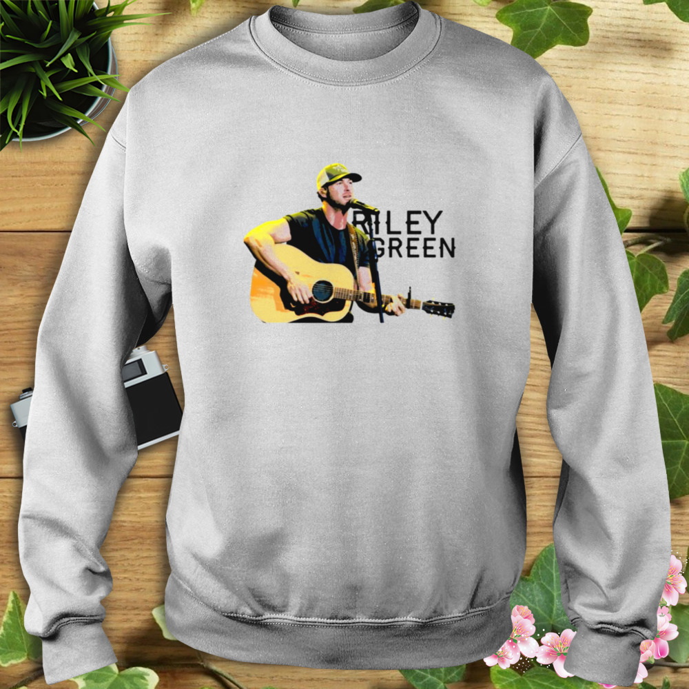 Live In Concert Mug Riley Green shirt 5 Sweat shirt