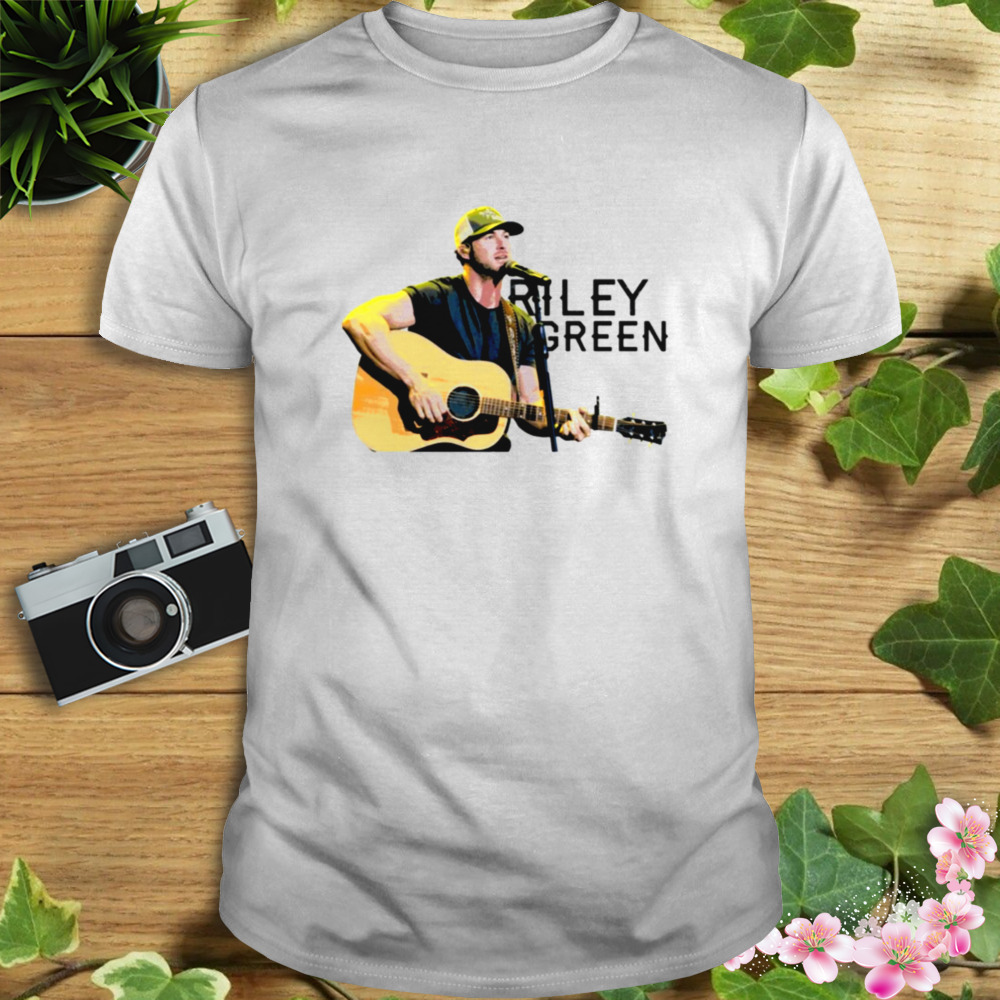 Live In Concert Mug Riley Green shirt 1 Unisex shirt