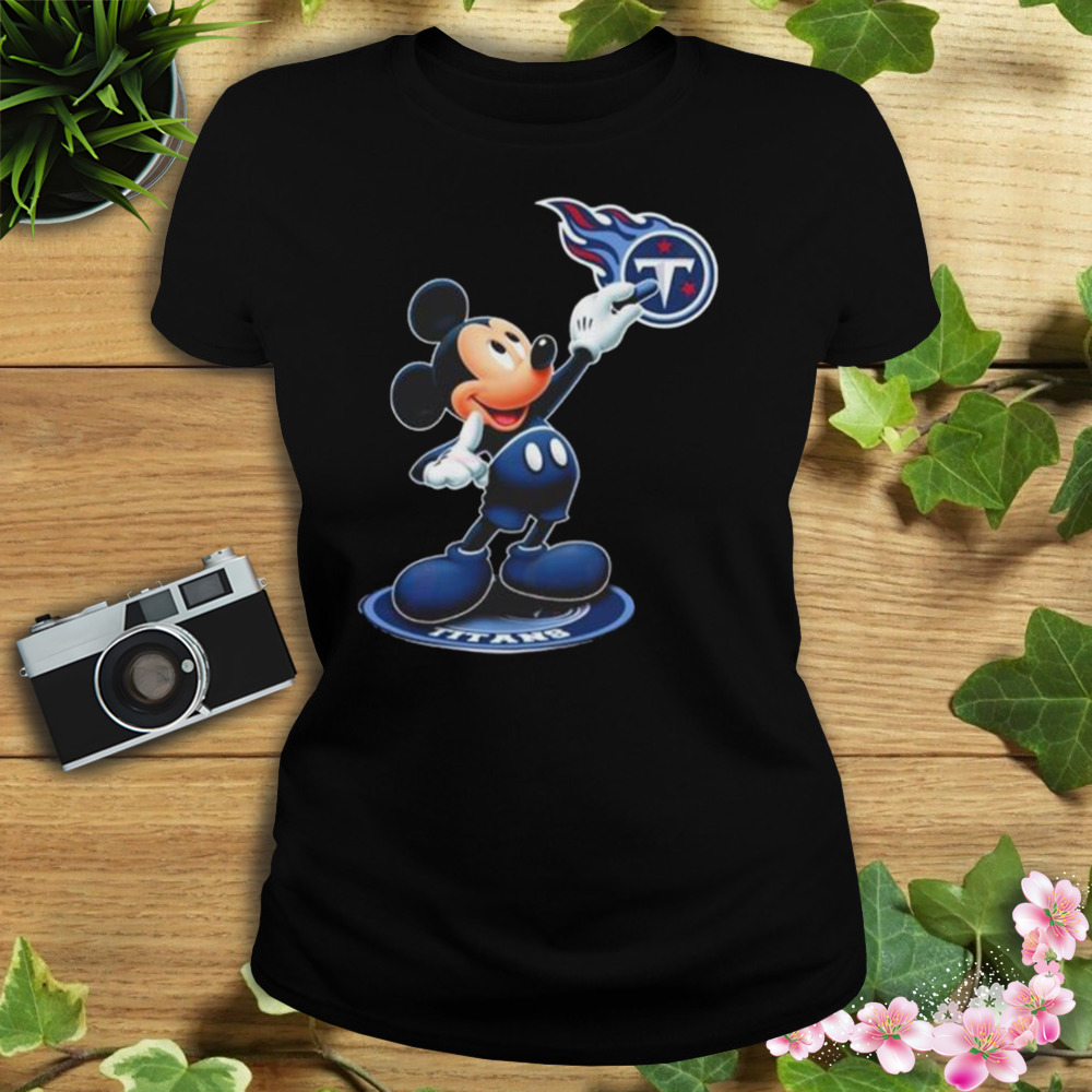 Mickey Mouse NFL tennessee titans logo 2023 shirt 2 Women's tshirt