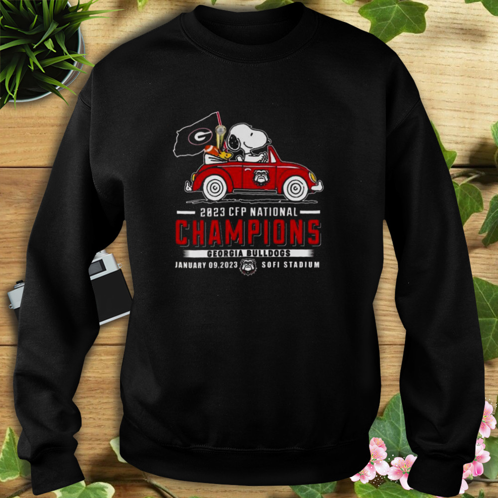 Georgia Bulldogs Snoopy And Woodstock Diver Car 2023 CFP National Champions shirt 5 Sweat tshirt