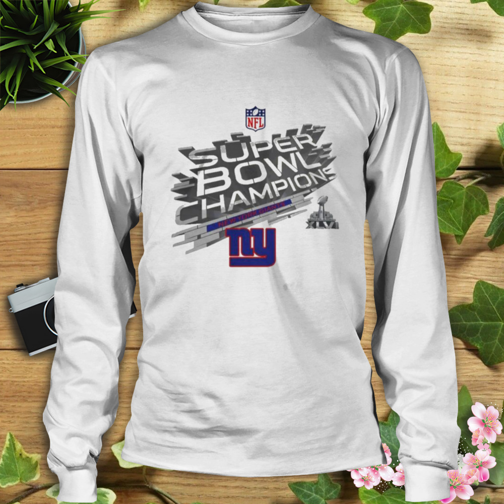 Eli Manning Wearing Super Bowl Champions New York Giants shirt 3 Longsleeve shirt