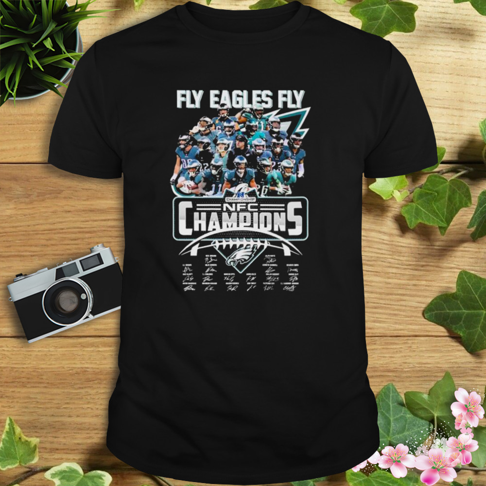 NFC Champions fly Eagles fly Philadelphia Eagles signatures shirt