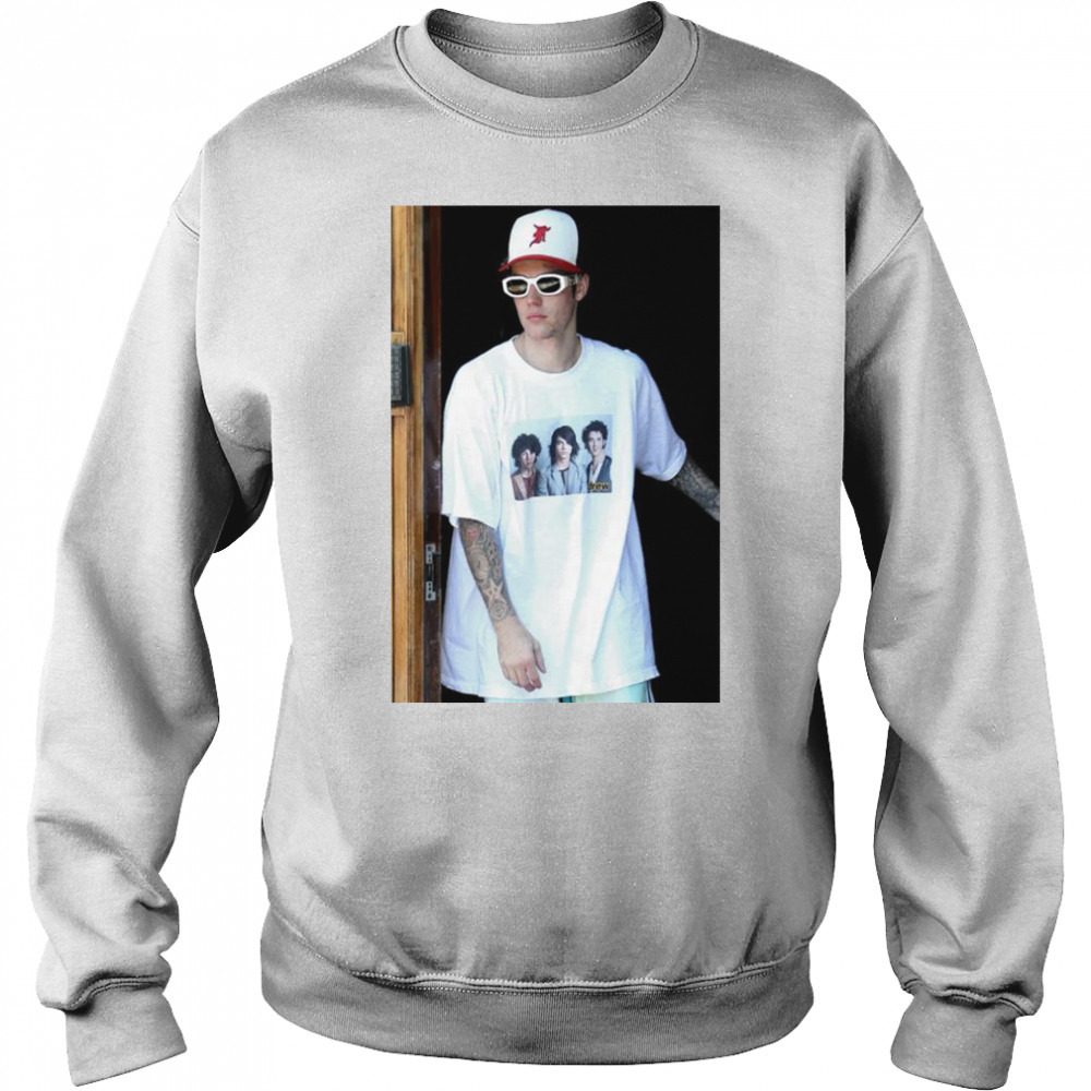 Sweat shirt