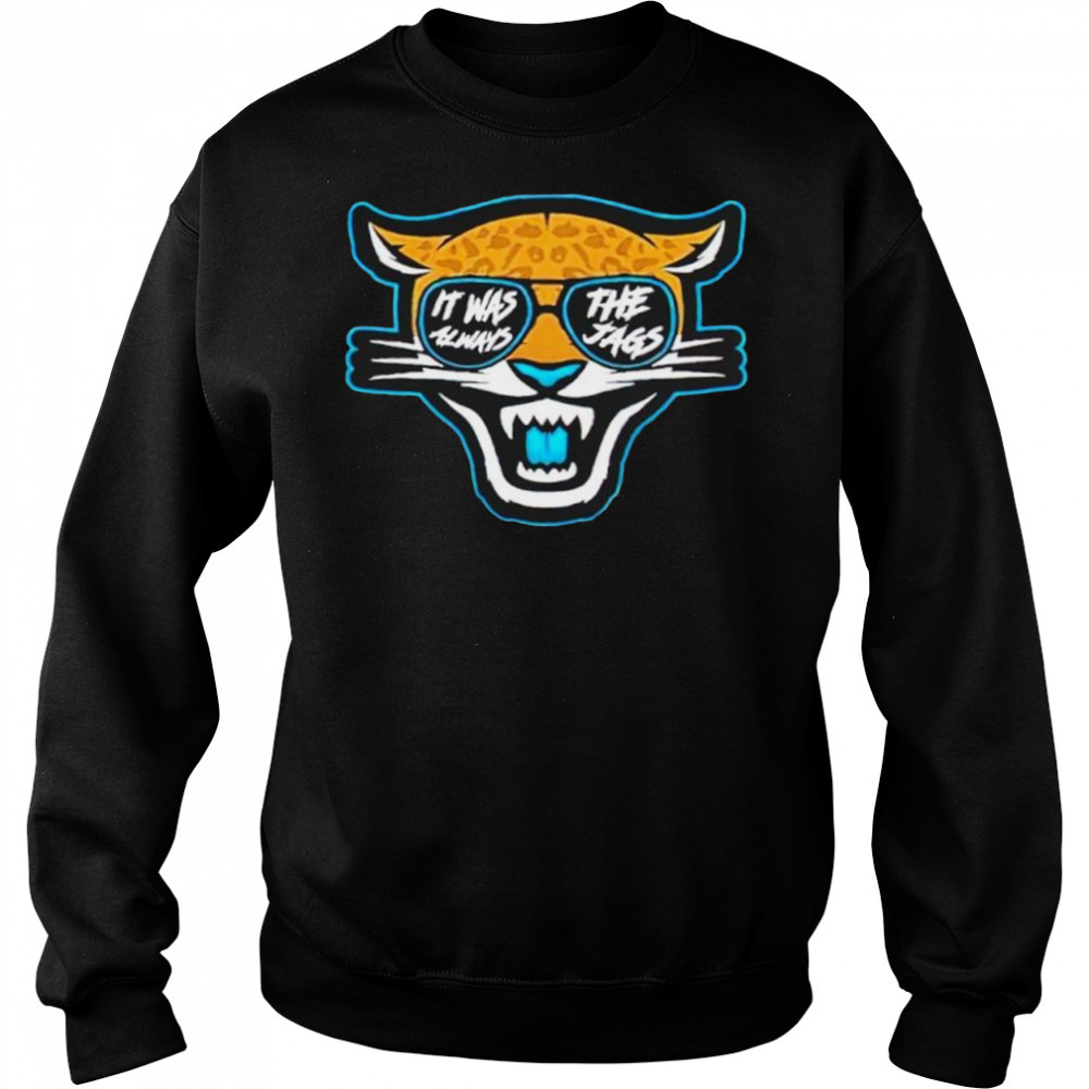 Sweat shirts